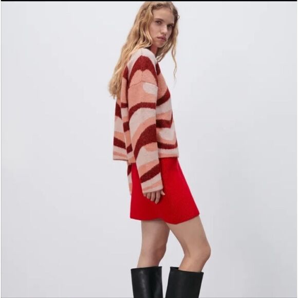 ZARA BLOGGER RED PINK RETRO MOD SWIRL JACQUARD KNIT MOCKNECK SWEATER TURTLENECK - Picture 10 of 13